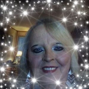 Meet your Posher, Debra